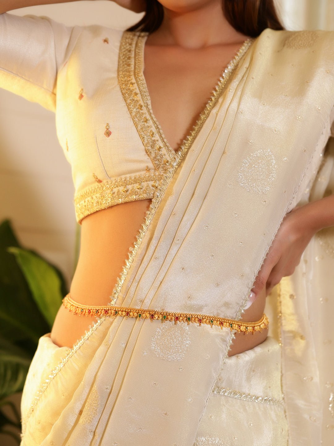 Ruby Red & Emerald Green Stone Studded Traditional Kamarbandh